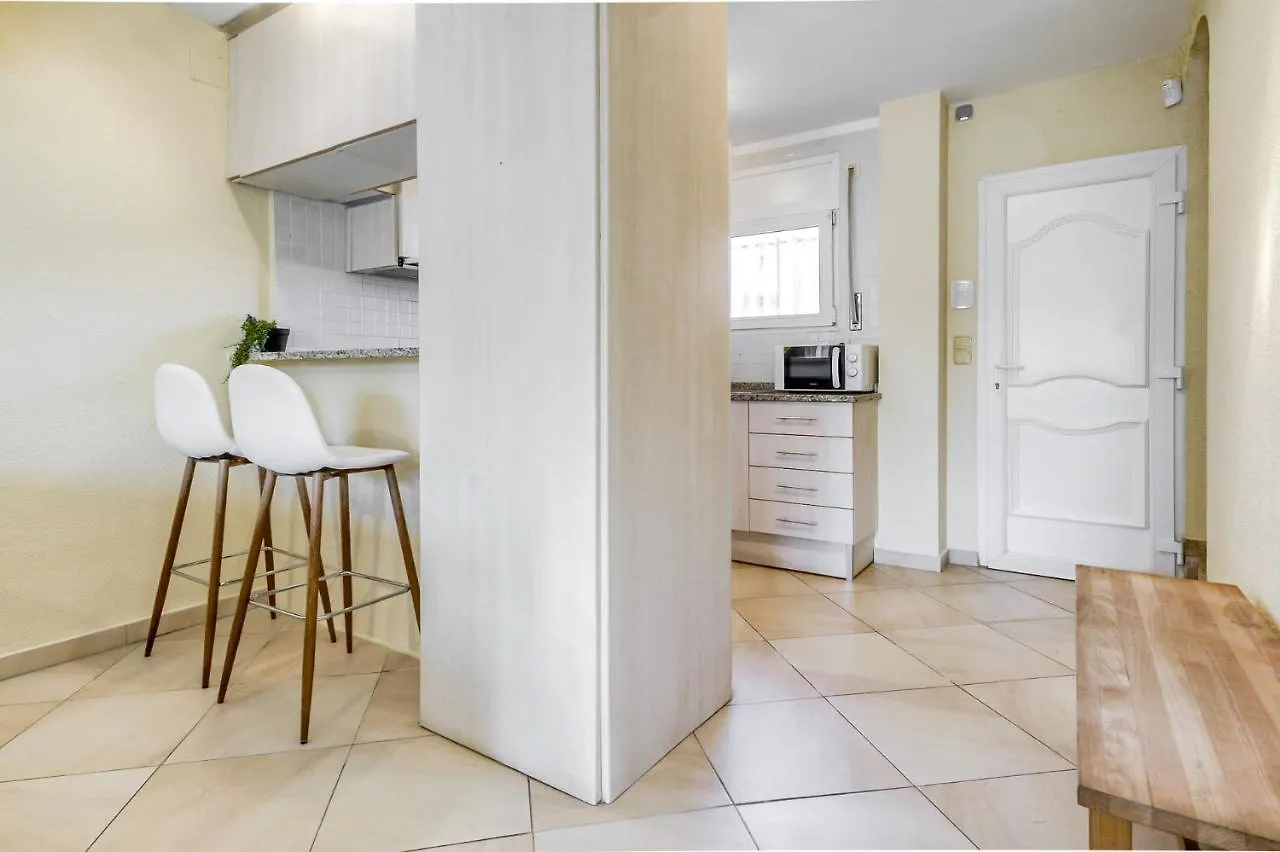 Port Petit 10 Empuriabrava Amarre 3X8 -Immo Barneda Villa Holiday home